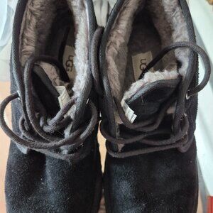 Ugg men's Neumel Chukka Boot Size 11 Black Suede